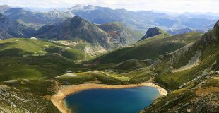 Scenic train picos de Europa